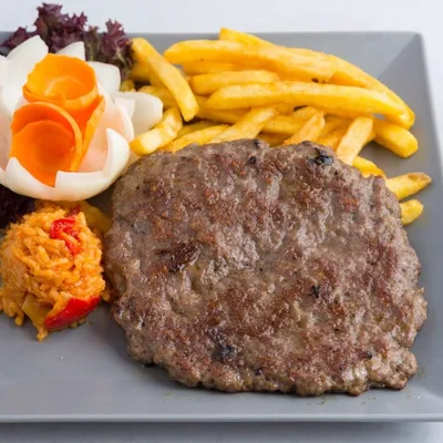 Pljeskavica Sa Pilećim Mesom 500 g