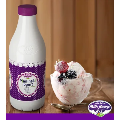 Jogurt Planinski 2.8% Milk House Mlekara 1,5 L