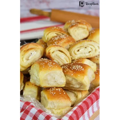 Pecivo Pp Hleb I Kifle Pogacica Sa Cvarcima 120 g